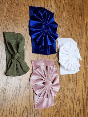 4 Large Hair Bows